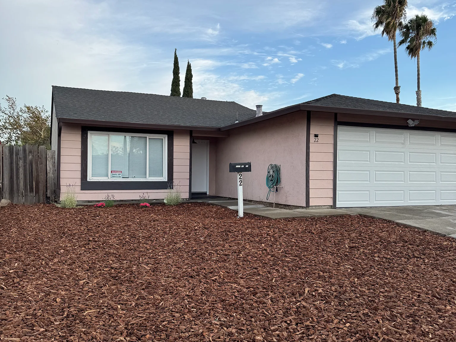 22 Merrimac Pl — Photo 3