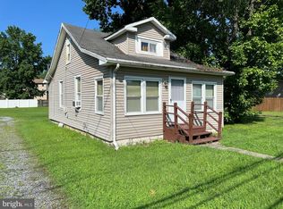 8224 Fort Smallwood Rd, Baltimore, MD 21226