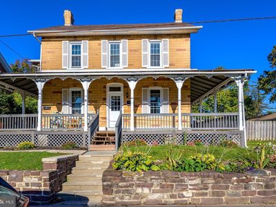 23 & 25 W Walnut St, Souderton, PA, 18964