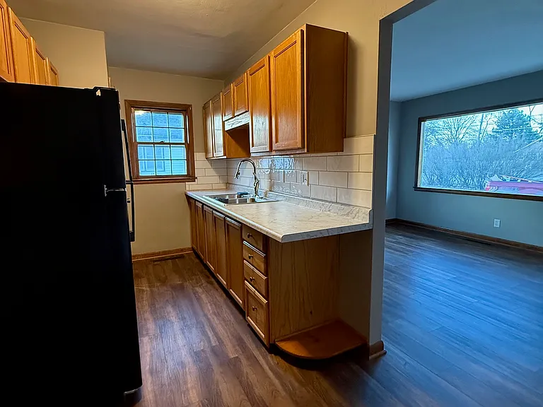 4902 Douglas Ave — Photo 1