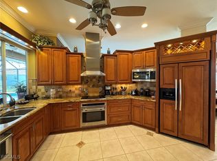 8601 Belle Meade Dr, Fort Myers, FL 33908