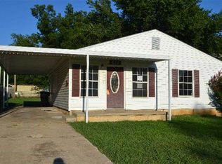 612 North Dr, Ardmore, OK 73401