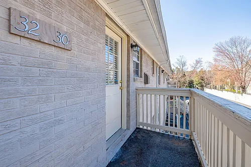Peachtree Hills Court | Where Atlanta's Energy Meets Timeless Charm Photo 1