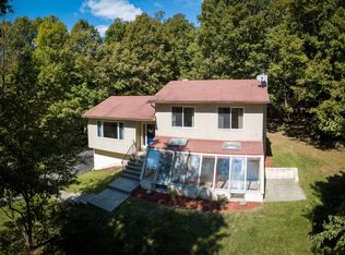 40 Regent Dr, Hopewell Junction, NY 12533