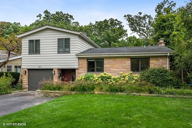 1st image of 466 Orchard Ln