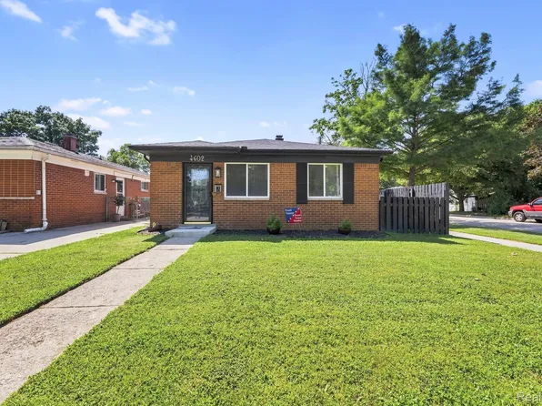 4602 Katherine St, Dearborn Heights, MI 48125