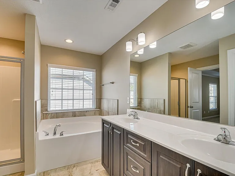 852 Williford Run Dr — Photo 30