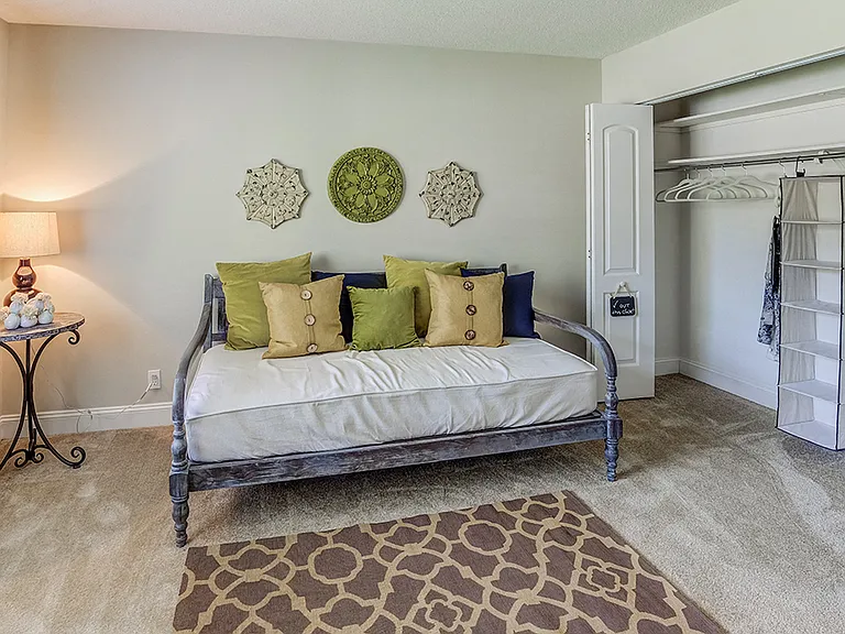 Signature Series Guest Bedroom at Somerset Lakes