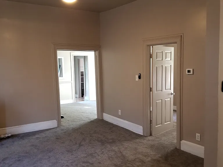 2517A S Delaware Ave — Photo 3