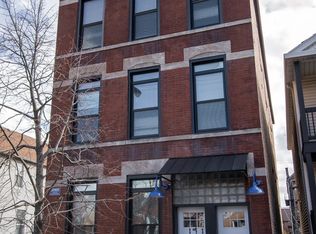 2117 W 18th St #1F, Chicago, IL 60608