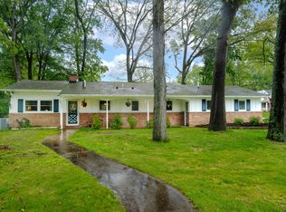 7721 Primrose Ln, Portage, MI 49024