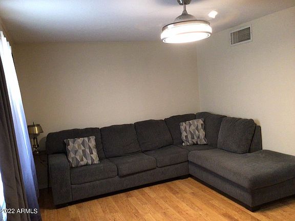 3rd image of 17 E Loma Linda Blvd