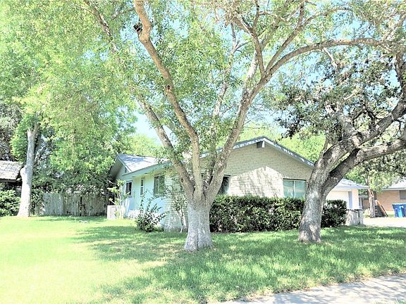 2nd image of 702 Garner Dr