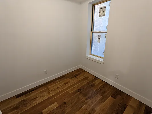 Rented by Nooklyn NYC LLC | media 6