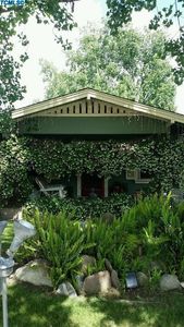1030 N Highland Ave, Visalia, CA, 93291