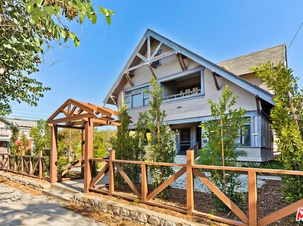 1054 Maine Ave, Long Beach, CA 90813