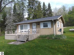 7543 Cove Rd, Hale, MI 48739