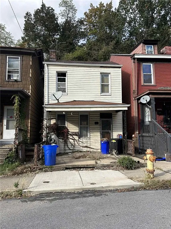 1028 Grand Ave E photo 1