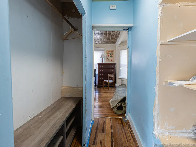 2 Appian Way #1 — Photo 7
