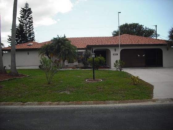 1st image of 115 Englewood Garden Ct