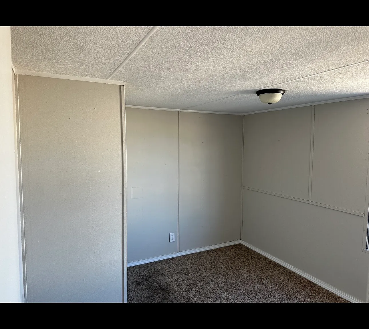 446 Loose Creek Highway — Photo 2