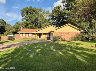 328 Bruin Ave, Pearl, MS 39208