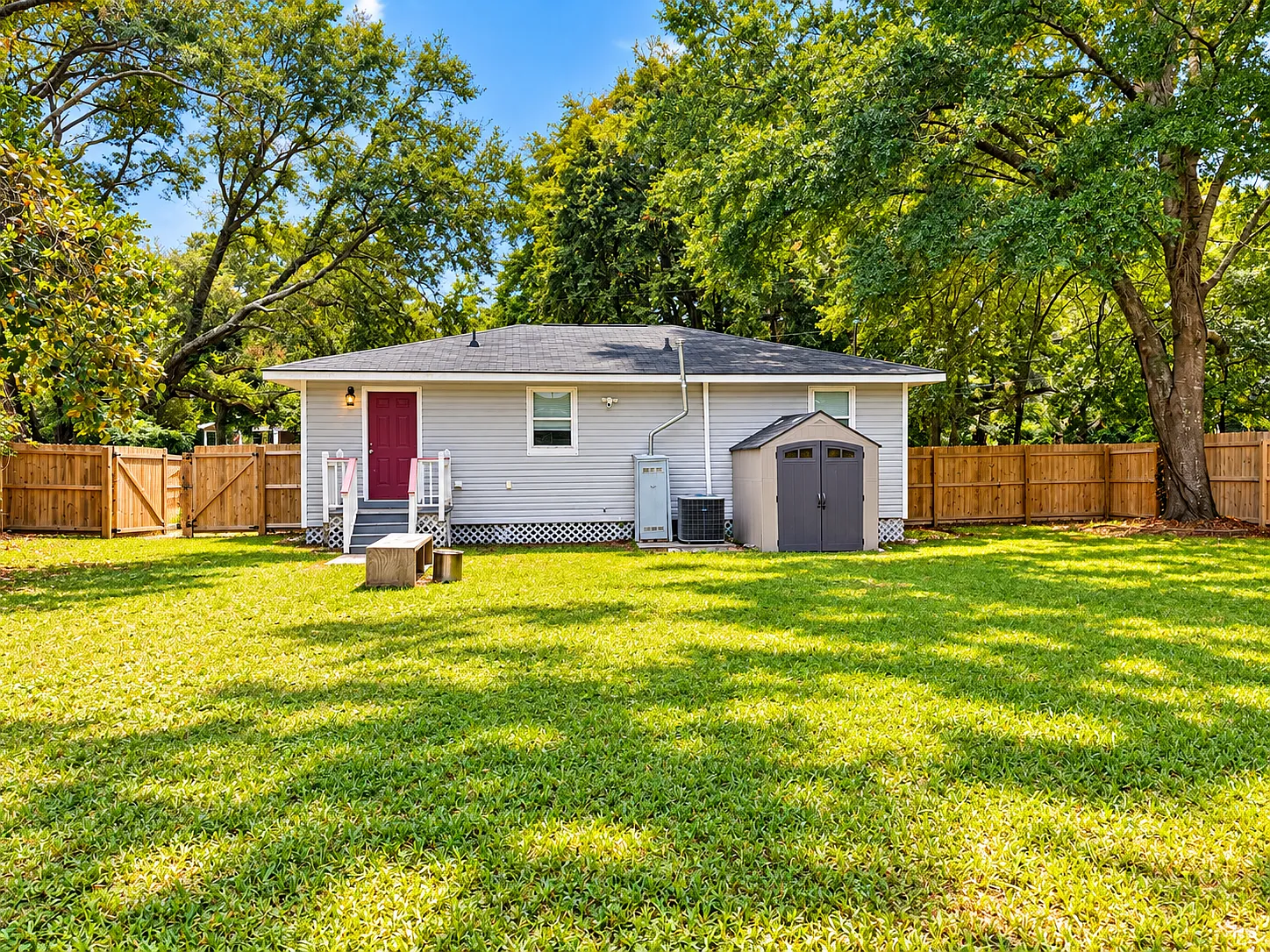 3 bed, 920 sqft, $2,900 — Photo 3