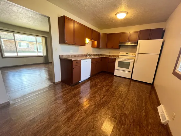 3804 S. Hawthorne, 3804 S Hawthorne Ave APT 3, Sioux Falls, SD 57105