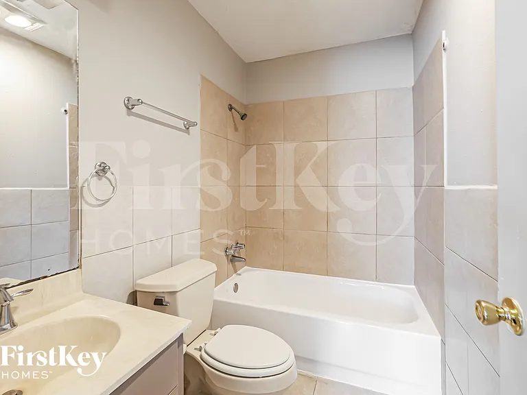 4426 Adonis Dr — Photo 17