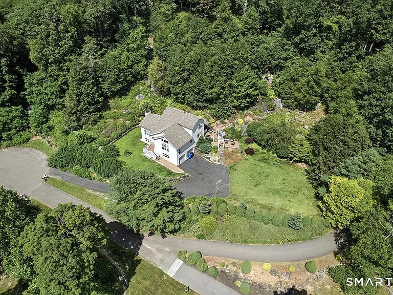 11 Squantz View Dr — Photo 23