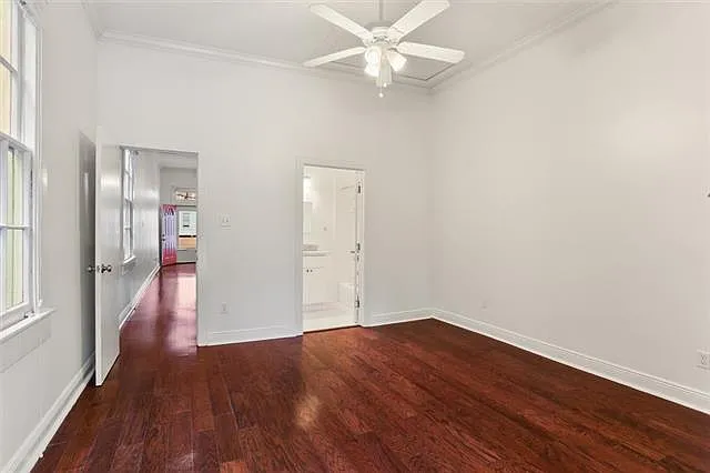 5249 Magazine St — Photo 15
