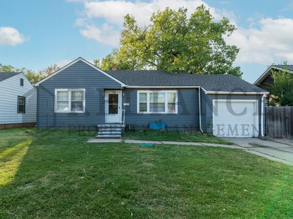 851 N Old Manor Rd, Wichita, KS 67208