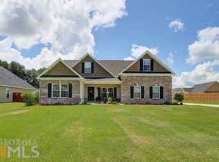 416 Peachtree Dr, Rincon, GA 31326