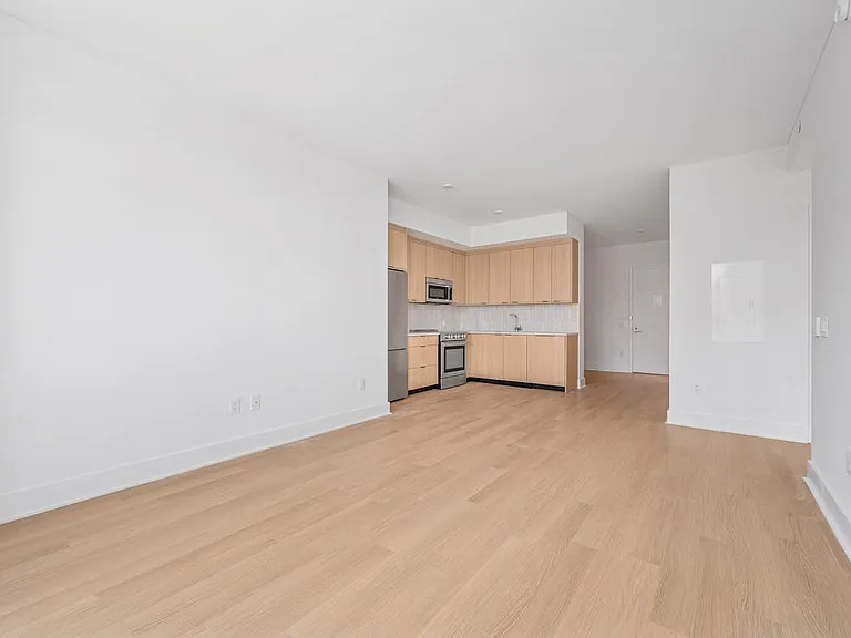 499 President St #914 — Photo 9