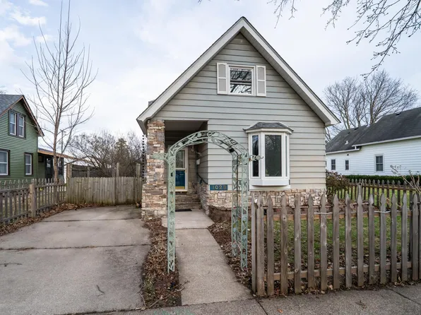 1028 Livingston Ave, West Saint Paul, MN 55118