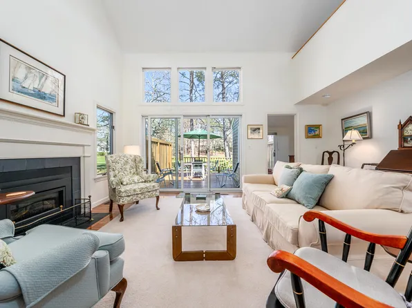 40 Forest Gate Village, Yarmouth Port, MA 02675