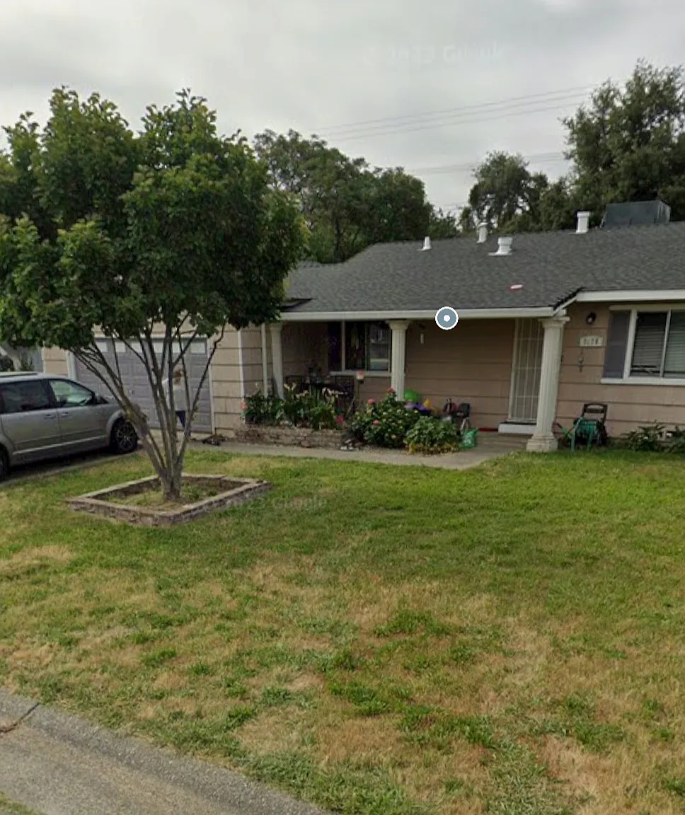3 bed, 1036 sqft, $3,250 — Photo 1