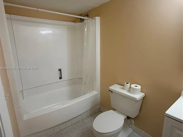 14311 N Kendall Dr #312A — Photo 14