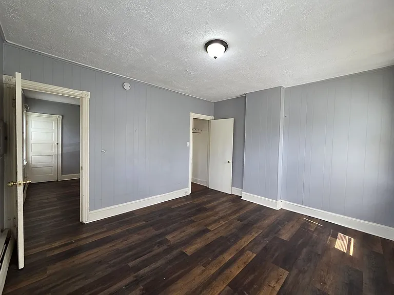 320 Cleveland Ave — Photo 8