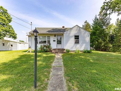 430 10th Pl, Camanche, IA, 52730