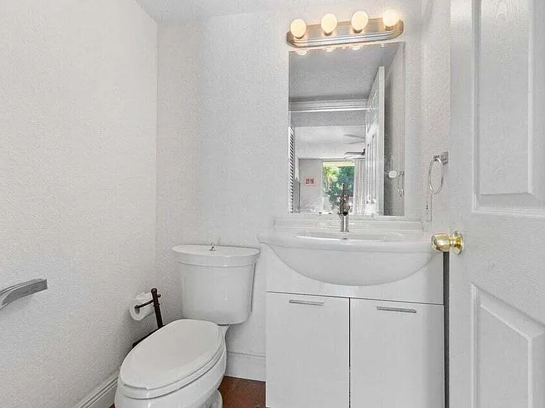 117 Yacht Club Way #110 — Photo 8