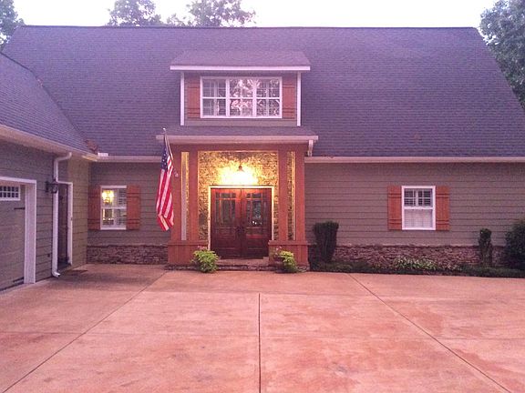 Craftsman style front