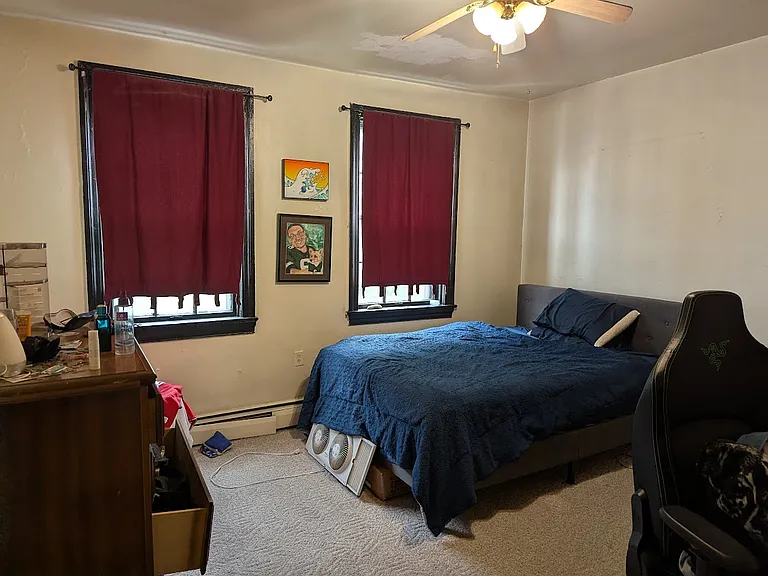 20 W Market St #3 — Photo 3