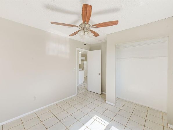 tampa-florida-82049662 picture