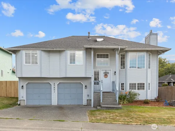 27401 Church Creek Loop NW, Stanwood, WA 98292