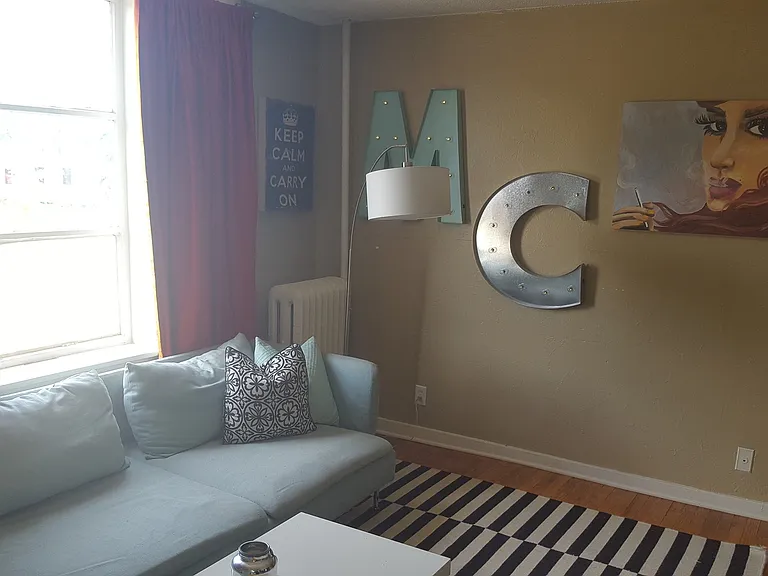 478 Herschel St. — Photo 6