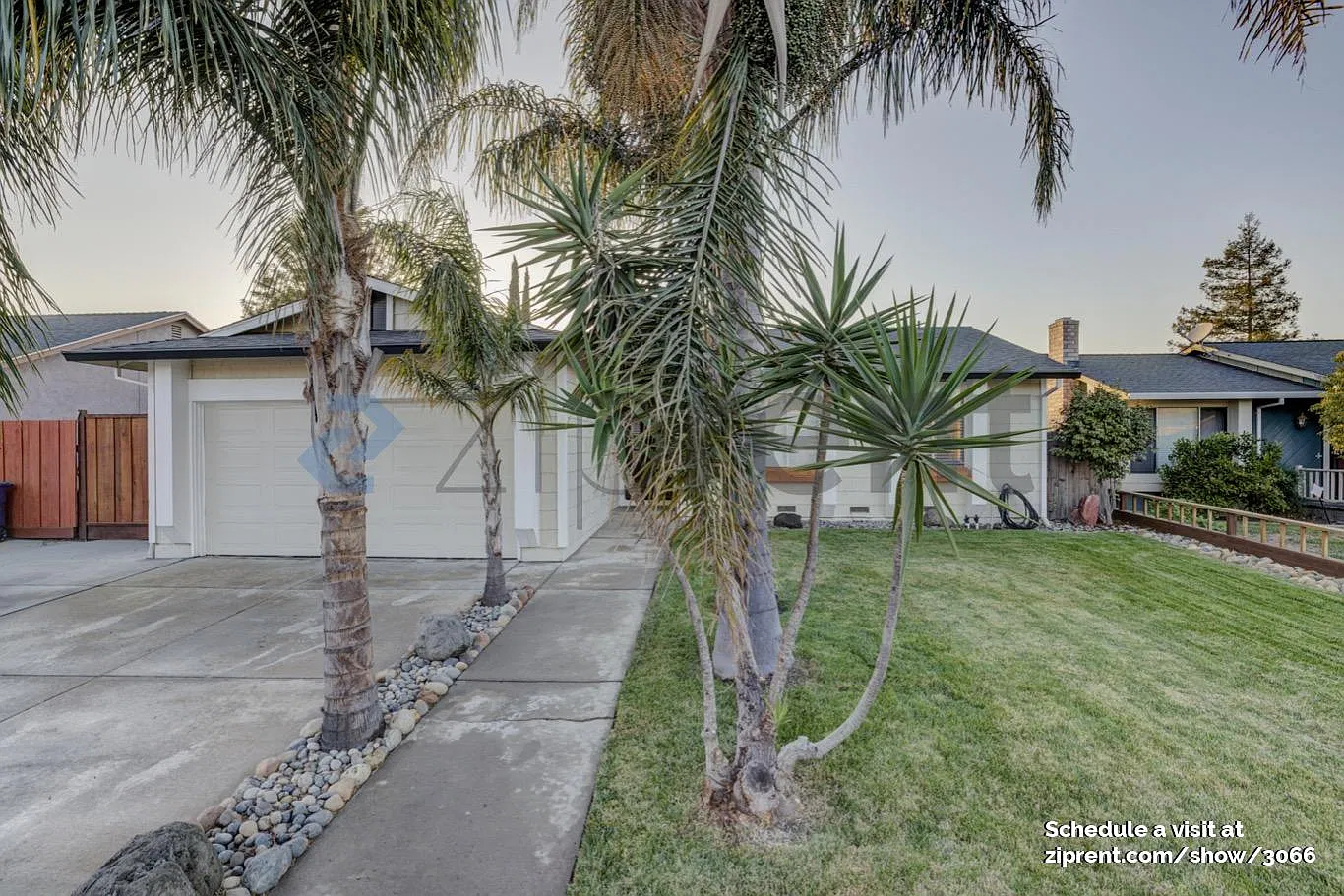 3 bed, 1000 sqft, $3,150 — Photo 1