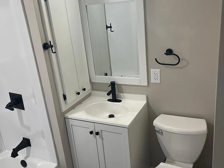 229 Manawa Ave #B — Photo 7