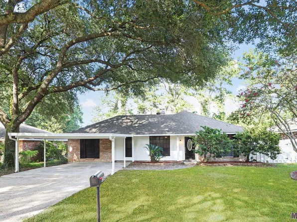 4504 Beaver Creek Dr, Greenwell Springs, LA 70739
