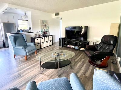 233 Dorchester J, West Palm Beach, FL, 33417